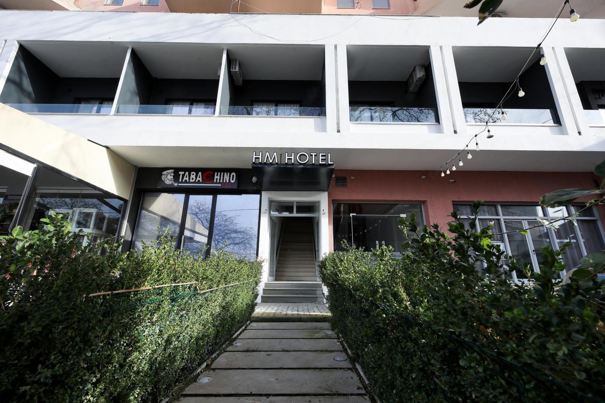 H&M Hotel Vlore Exterior photo