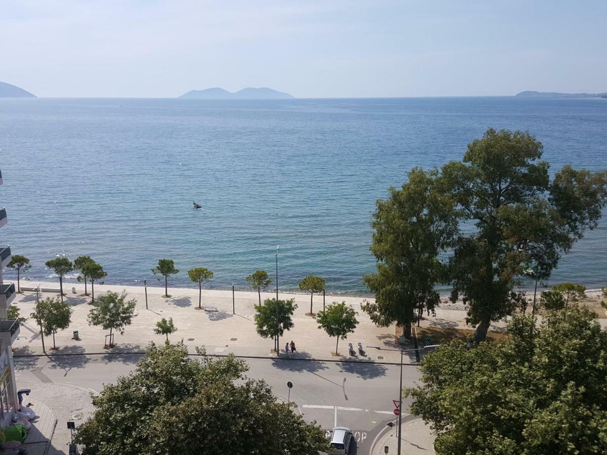 H&M Hotel Vlore Exterior photo